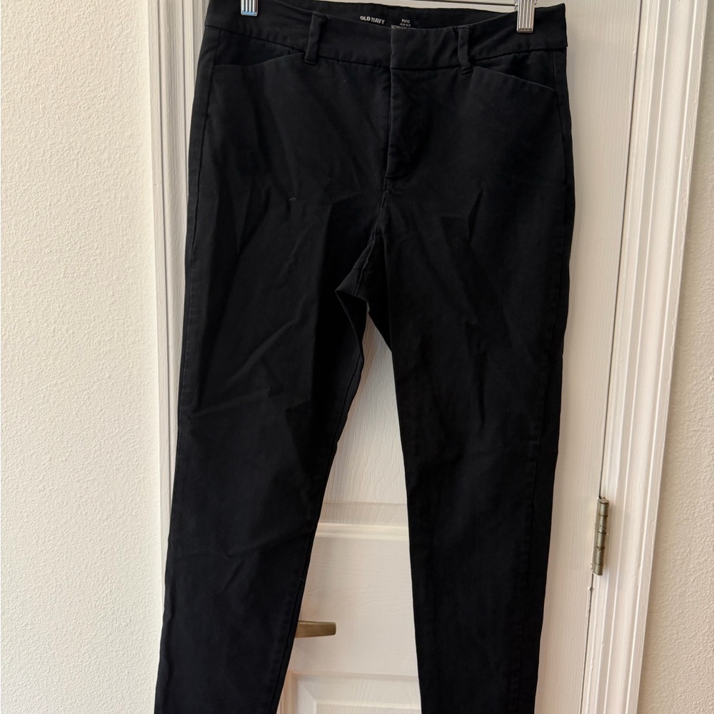 Old Navy Black High-Rise Pixie Skinny Leg Pants
